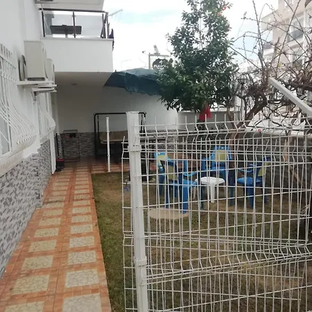 Konyaalti Furkan Family Апартаменты Анталья