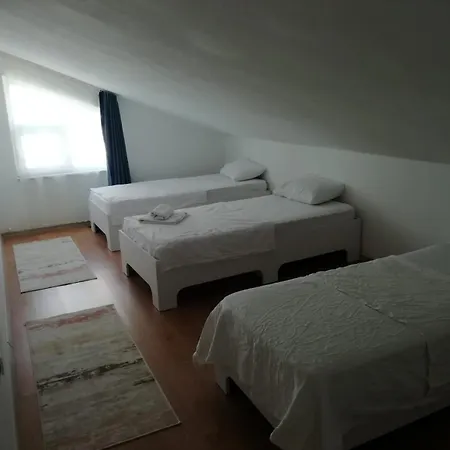 Konyaalti Furkan Family Апартаменты *